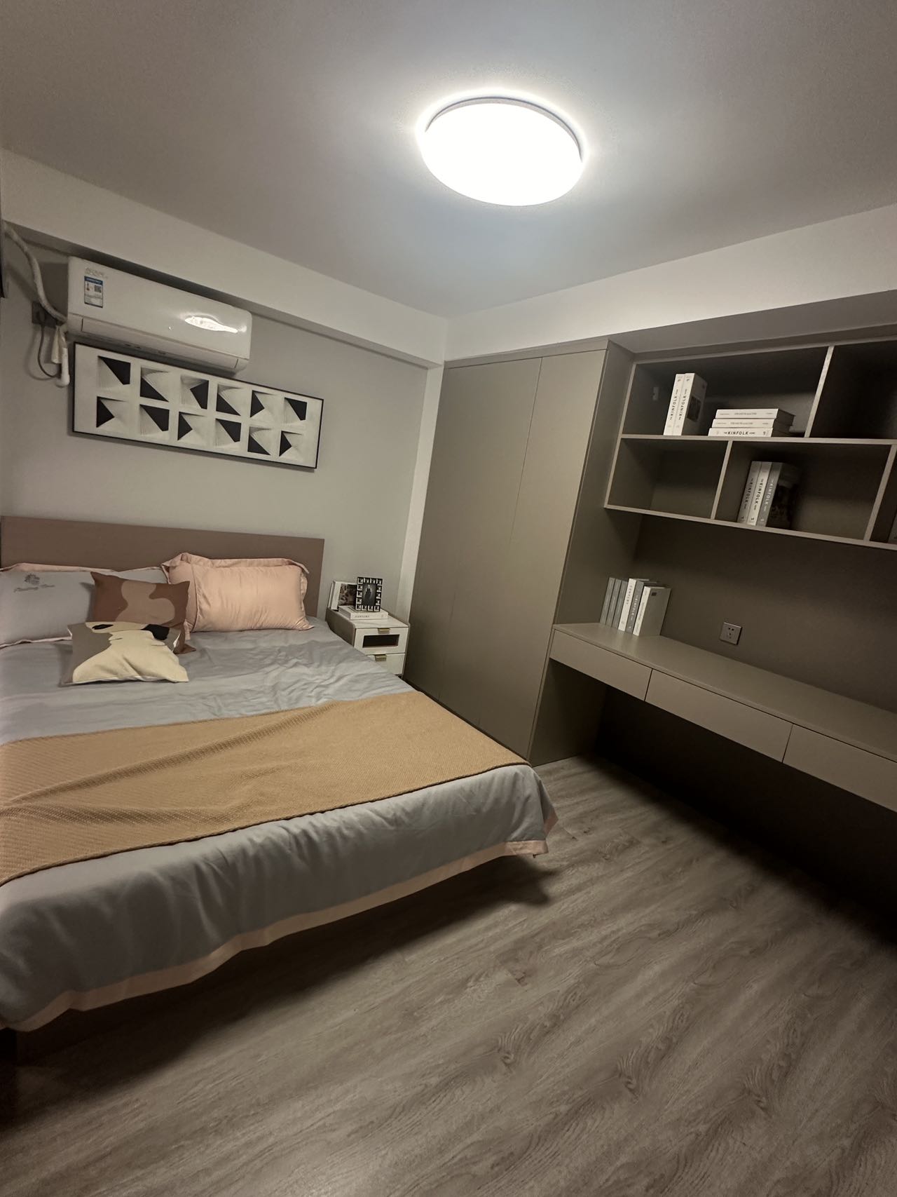 1745139663308421.jpg 5a8cce7ac11ad954cd73bcf6a1681e27.jpg