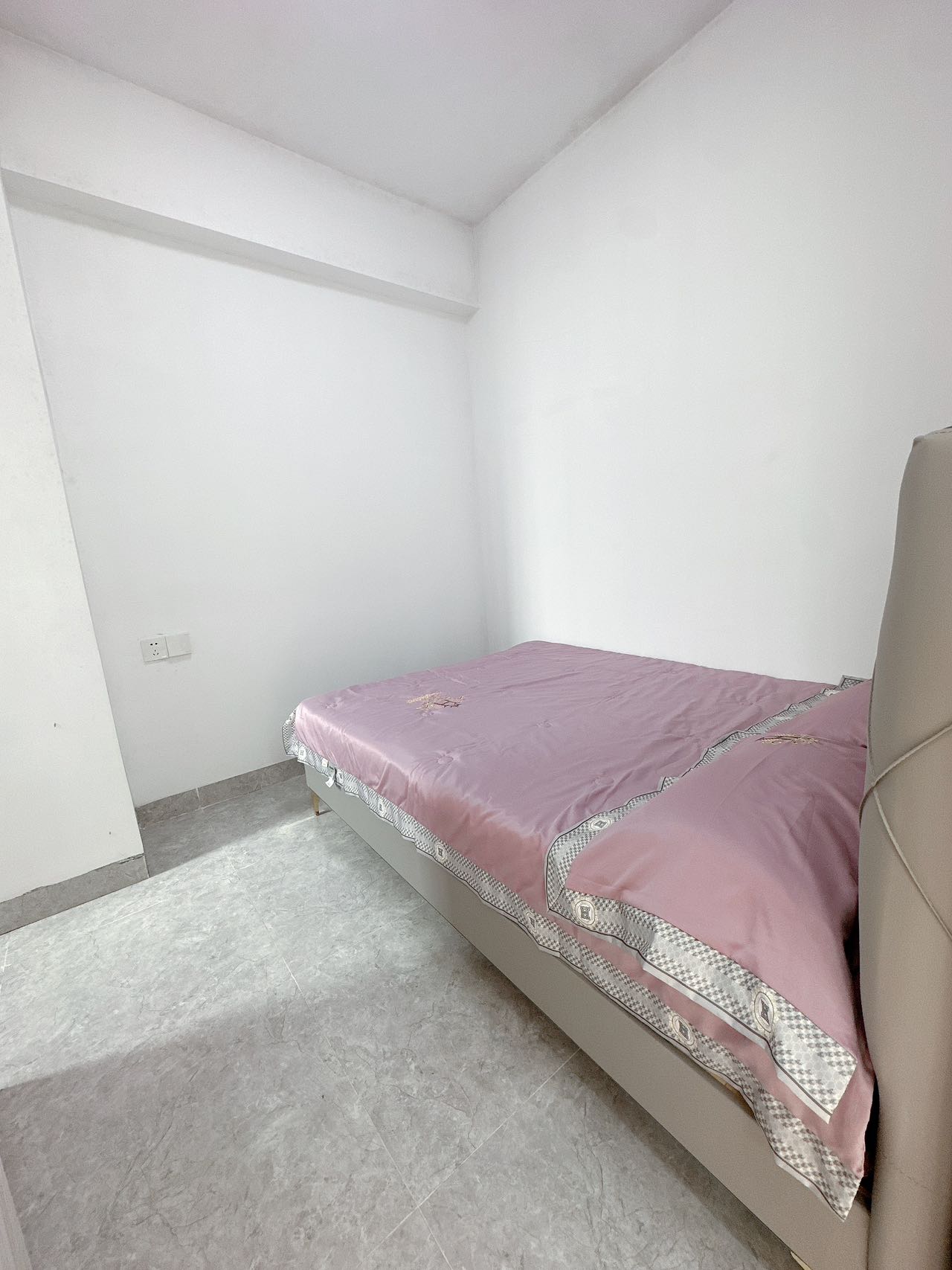 1749609678160627.jpg 9a8fdac4a05042f62ed832051dfecb91.jpg