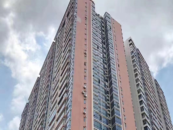 龍華7棟花園房 分期10年 首付5成 清湖地鐵口500米帶地下車(chē)庫(kù)