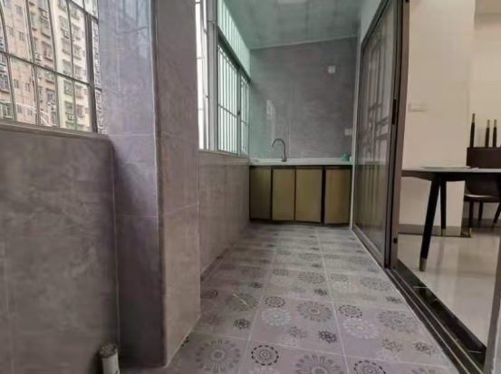 清湖花園里兩房?jī)蓮d69.8萬起