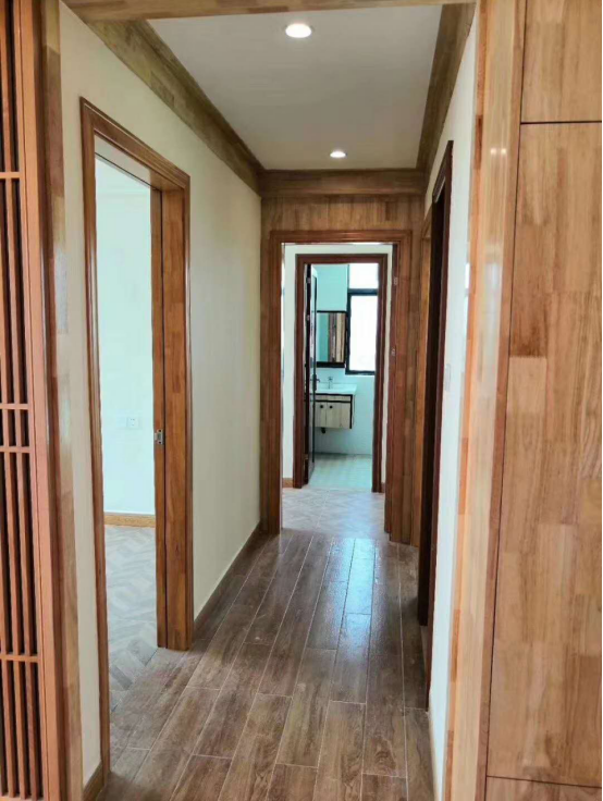 長(zhǎng)安濱海藍(lán)灣一房二廳：47㎡均價(jià)：8500元/㎡