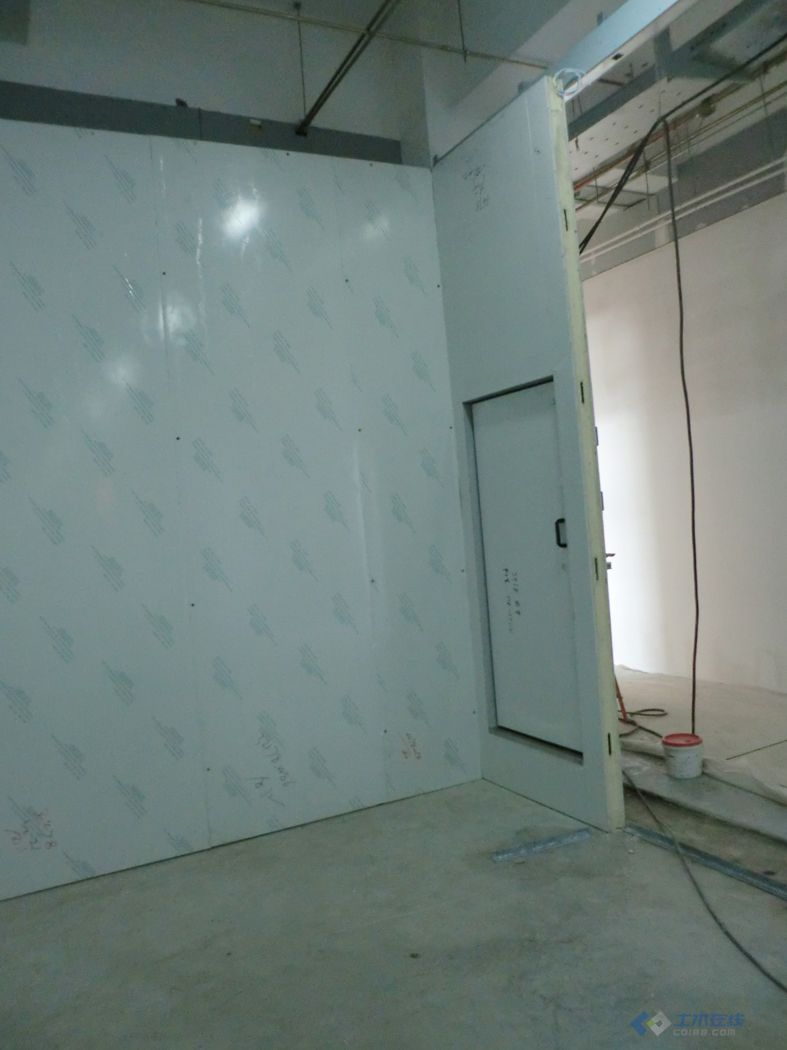 萬(wàn)柳園小區(qū)就是這片老小區(qū)的直面景觀