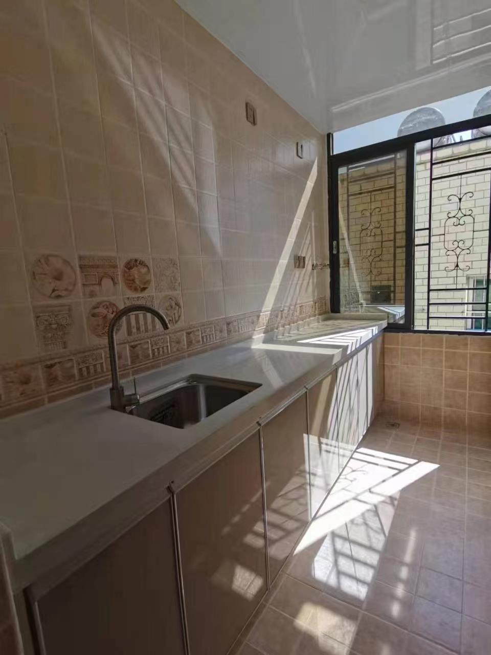 龍崗布吉翠峰學府